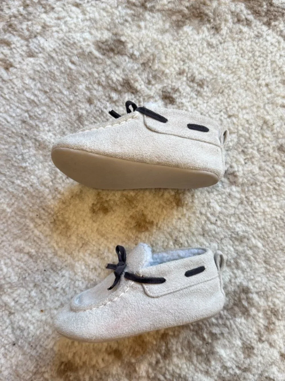 Carters barely worn